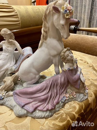 Фарфоровые статуэтки