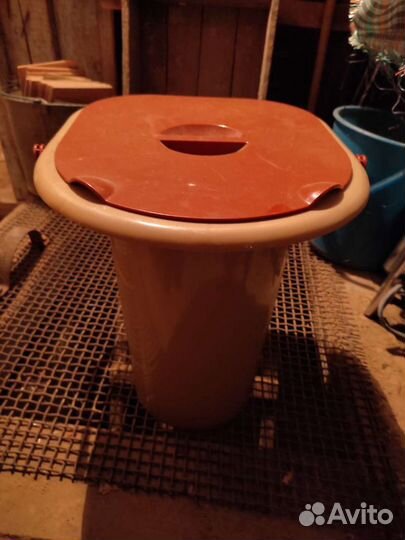 Ведро- туалет