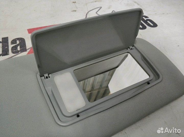 Козырек солнцезащитный правый Honda Accord 7 CL9