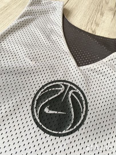 Баскетбольная майка Nike двухсторонняя