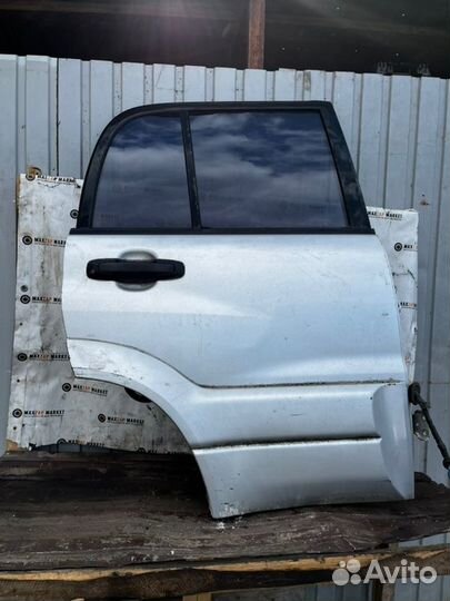 Дверь задняя правая Suzuki Grand Vitara 2.5 2000