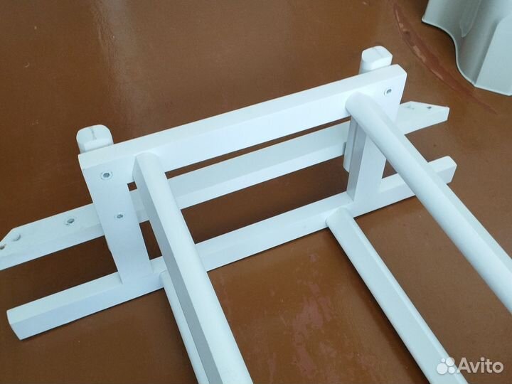 Маятник для детской кроватки