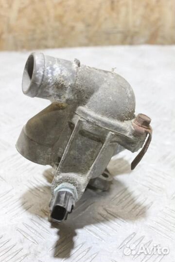 Корпус термостата Mitsubishi Lancer 9