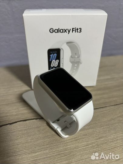 Смарт часы Samsung galaxy fit 3