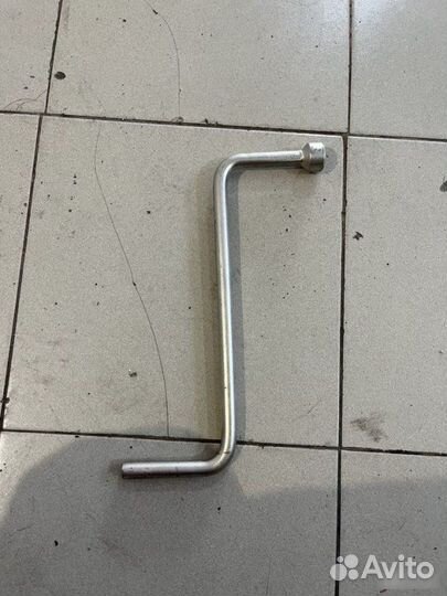 Балонный ключ Bmw