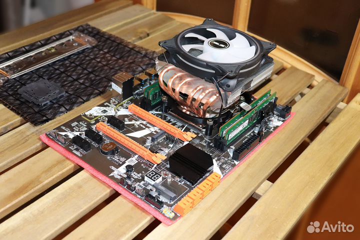 28 лог. ядер 3.5 GHz + s2011-3 + 32GB DDR4 + Кулер