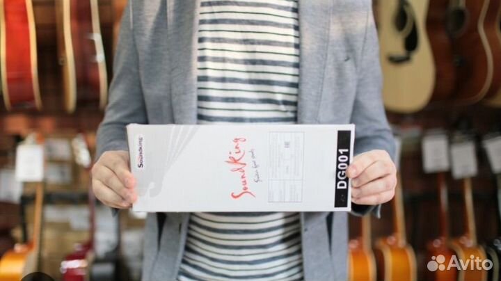 Подставка под ногу гитариста