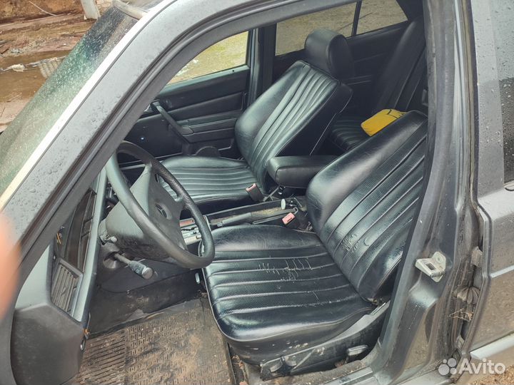 Мерседес 190 w201 m103 2,6 по запчастям