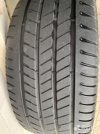 Bridgestone Alenza 001 275/45 R20 и 305/40 R20 110Y