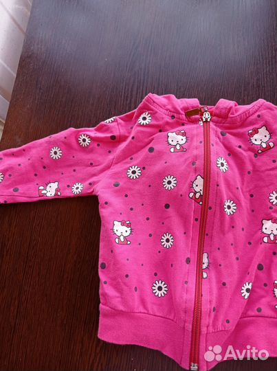 Продам детские вещи