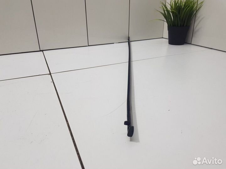 Накладка декоративная двери задней правой