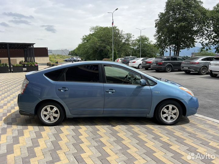 Toyota Prius 1.5 AT, 2007, 201 500 км