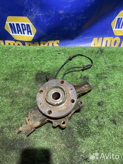 Поворотный кулак citroen c4