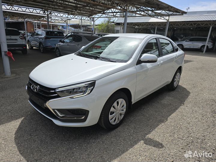 LADA Vesta 1.8 CVT, 2024, 4 км