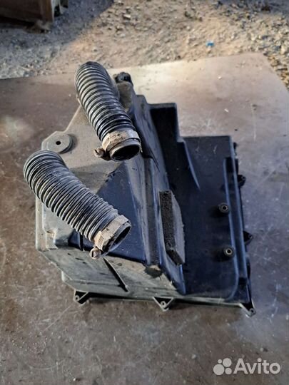 Корпус блока предохранителей Range Rover Vogue