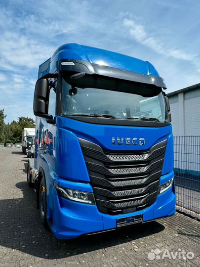 IVECO Stralis AS 440 S43T, 2022