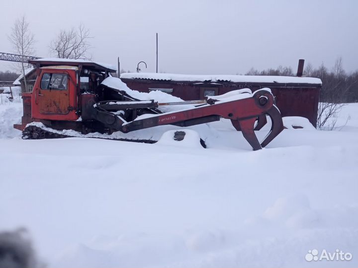 Трактор трелевочный