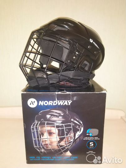 Шлем хоккейный детский