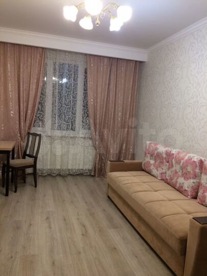 2-к. квартира, 60 м², 5/17 эт.