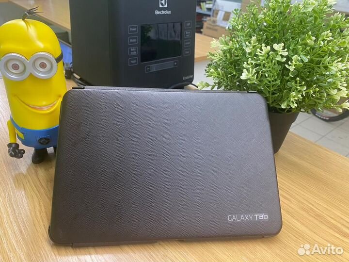 Клавиатура для Samsung Galaxy Tab 8.9 Bluetooth