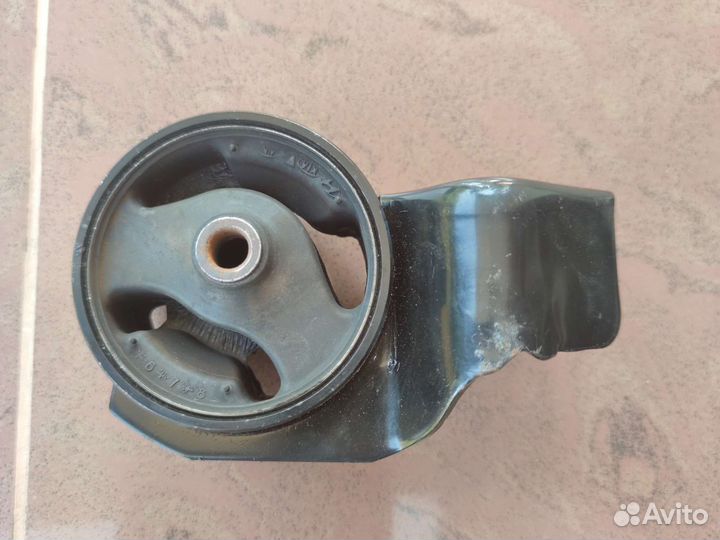 Подушка двигателя 21931-2f050