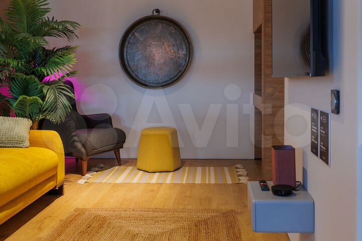 2-к. квартира, 55 м², 10/10 эт.