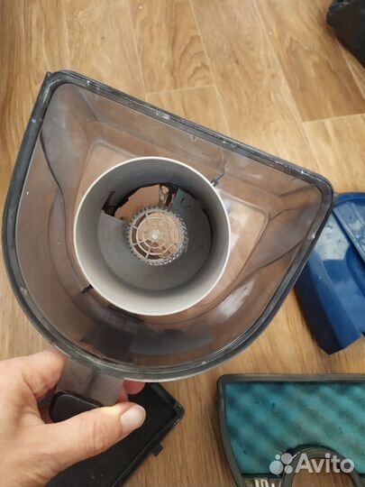 Контейнер для пылесоса и фильтры