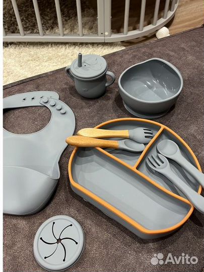 Набор детской силиконовой посуды