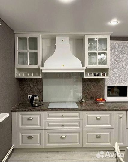 Кухня классическая на заказ