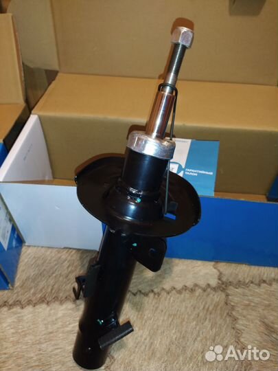 Амортизаторы (стойки) Ситроен С3, DS3 перёд пр/л