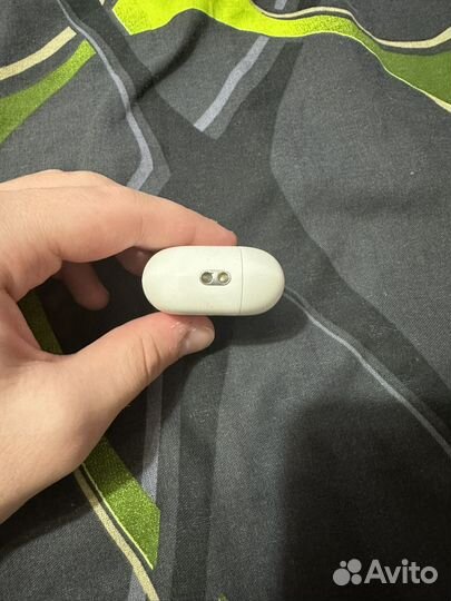 Airpods pro (2 поколения) оригинал