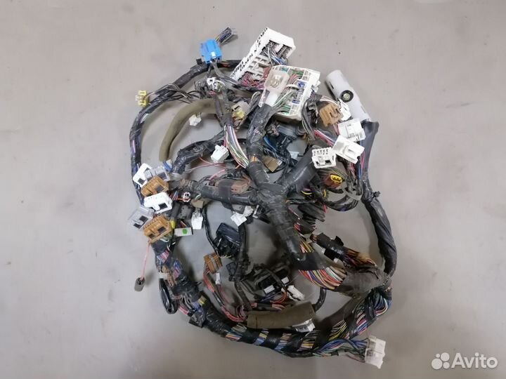 Проводка подторпедная Nissan Almera N15 CD20 1997