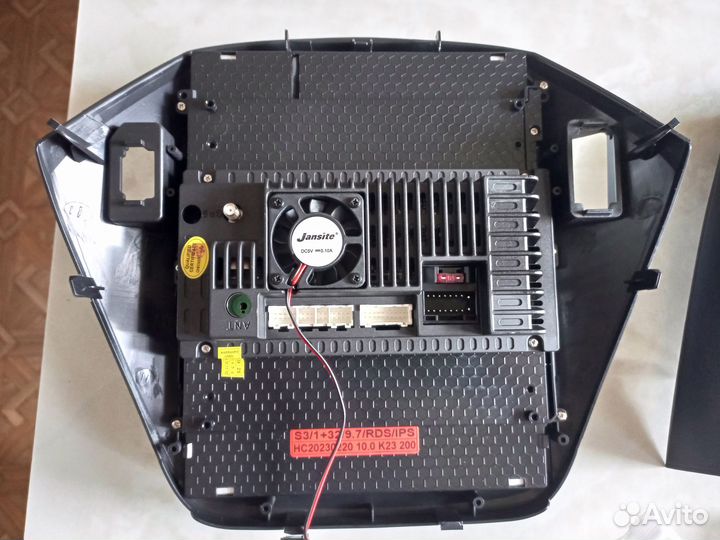 Магнитола Hyundai ix35, Tucson II (11-2015) Tesla