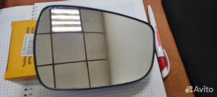 Стекло зеркала правого hyundai Solaris с обогревом