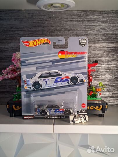 Hot wheels 1994 AMG-Mercedes C-Class DTM Touring C
