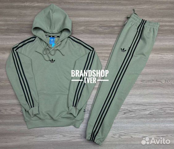 Мужской спортивный костюм Adidas