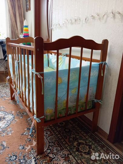 Детская кроватка из массива берёзы