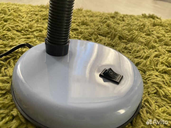 Лампа настольная