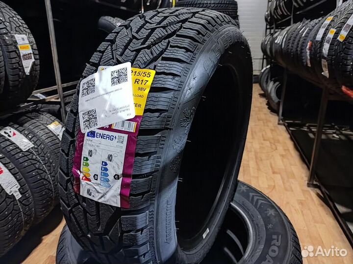 Taurus Winter 215/55 R17 98V