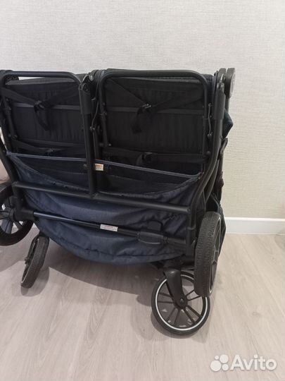 Коляска прогулочная для двойни