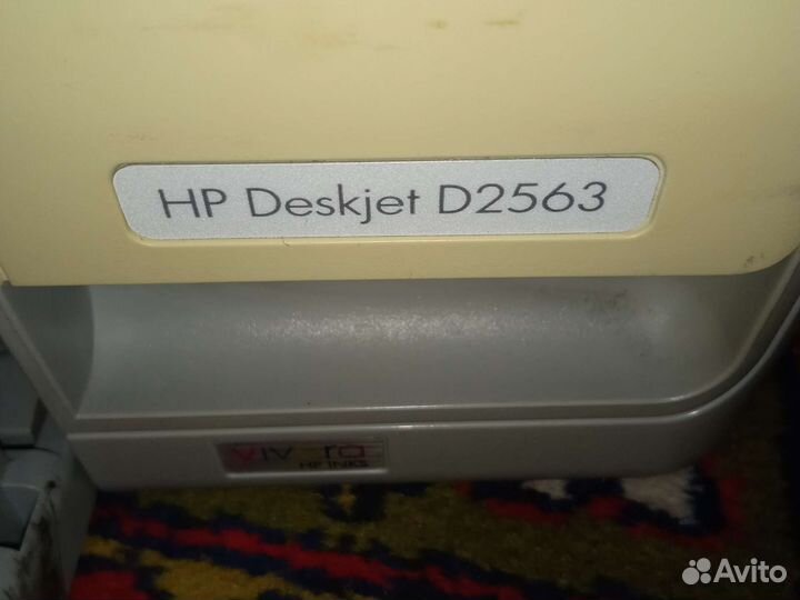 Принтер струйный на запчасти HP Deskjet D2563