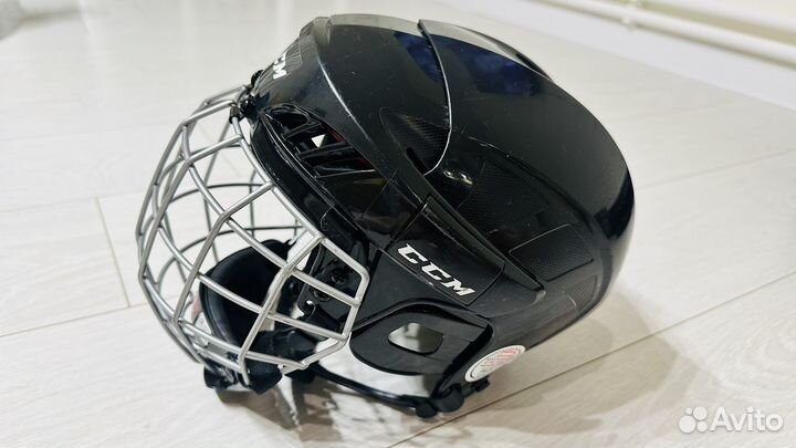 Хоккейный шлем CCM FM50S новый размер s 50 см