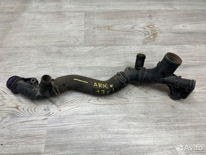 Трубка системы охлаждения Renault Arkana пробег 46