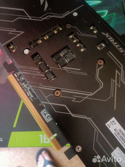 Asus ROG Strix GTX 1660 Super OC