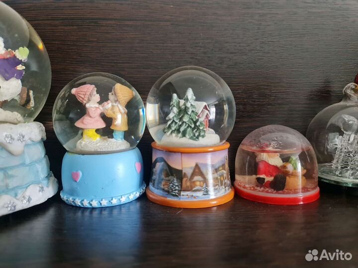 Подарочные шары с водой (за все)