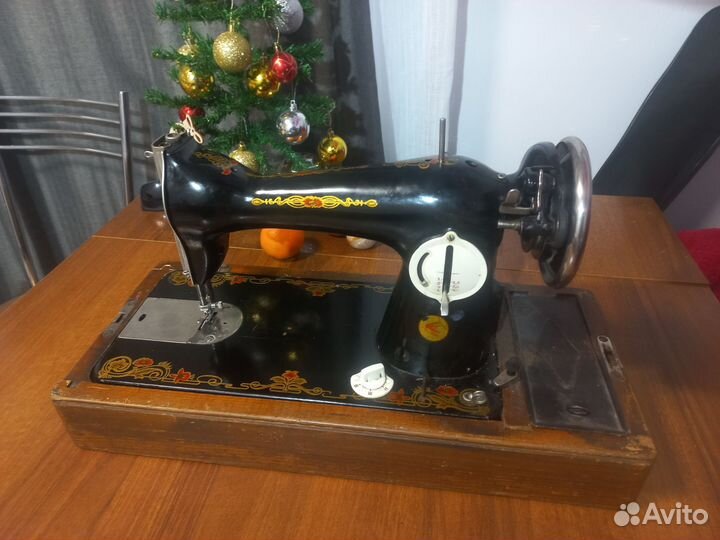 Швейная машина Подольск