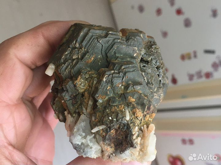 Перотин на кварце