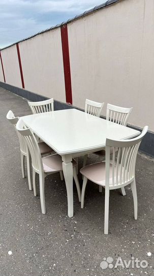 Столы и стулья новые