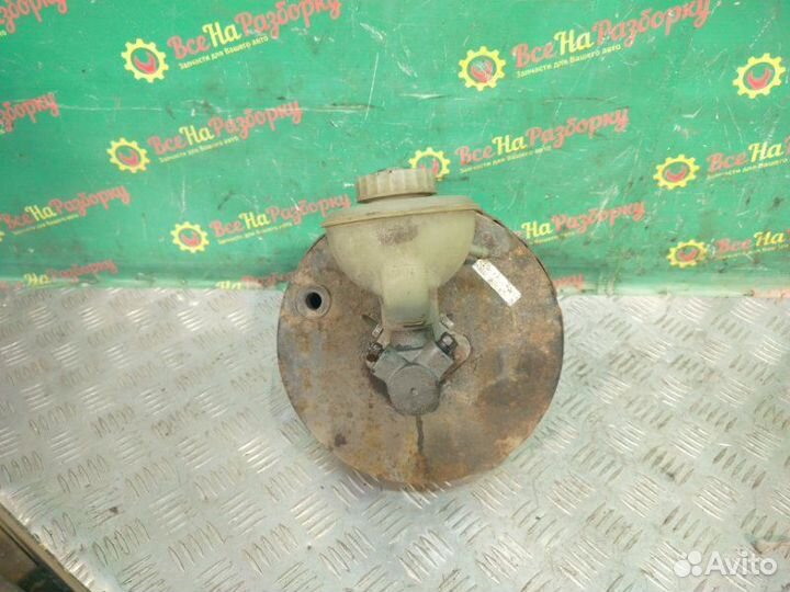 Вакуумный усилитель тормозов Volkswagen Golf 3