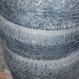 Nokian Tyres Hakkapeliitta 4 265/65 R17 40Q